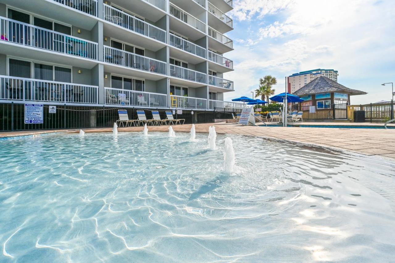 Apartment Pelican 818 *