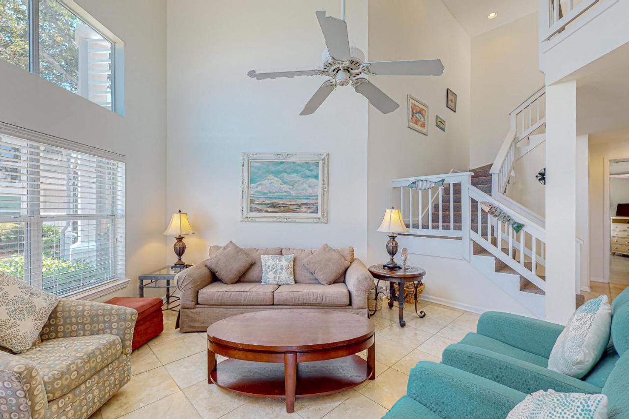 Waterfront Haven Retreat *