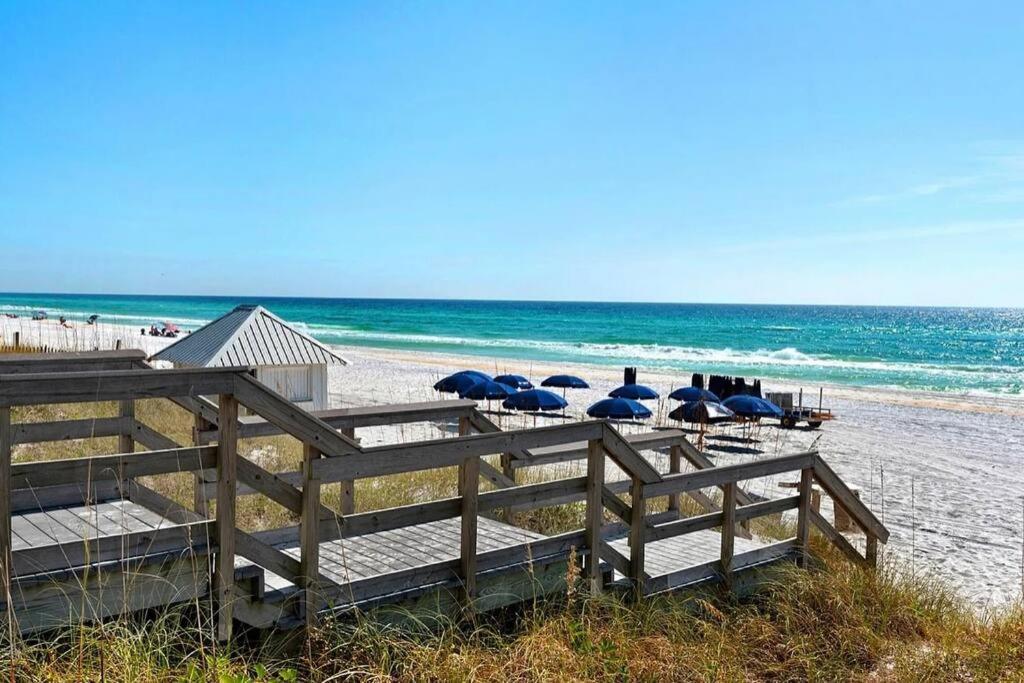 Kokomo Retreat- Steps From Pools & Private Beach!
