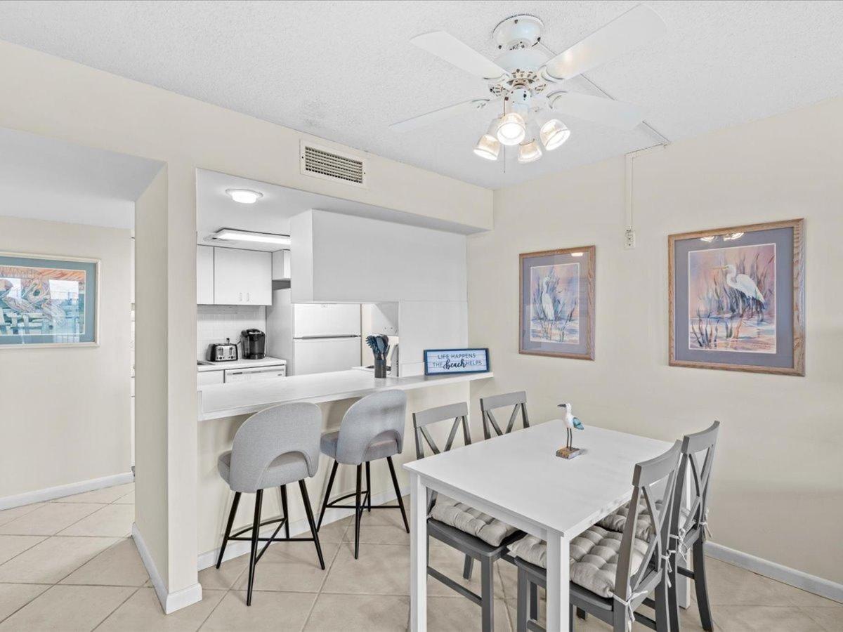 Holiday home Surf And Racquet Unit 106 Destin