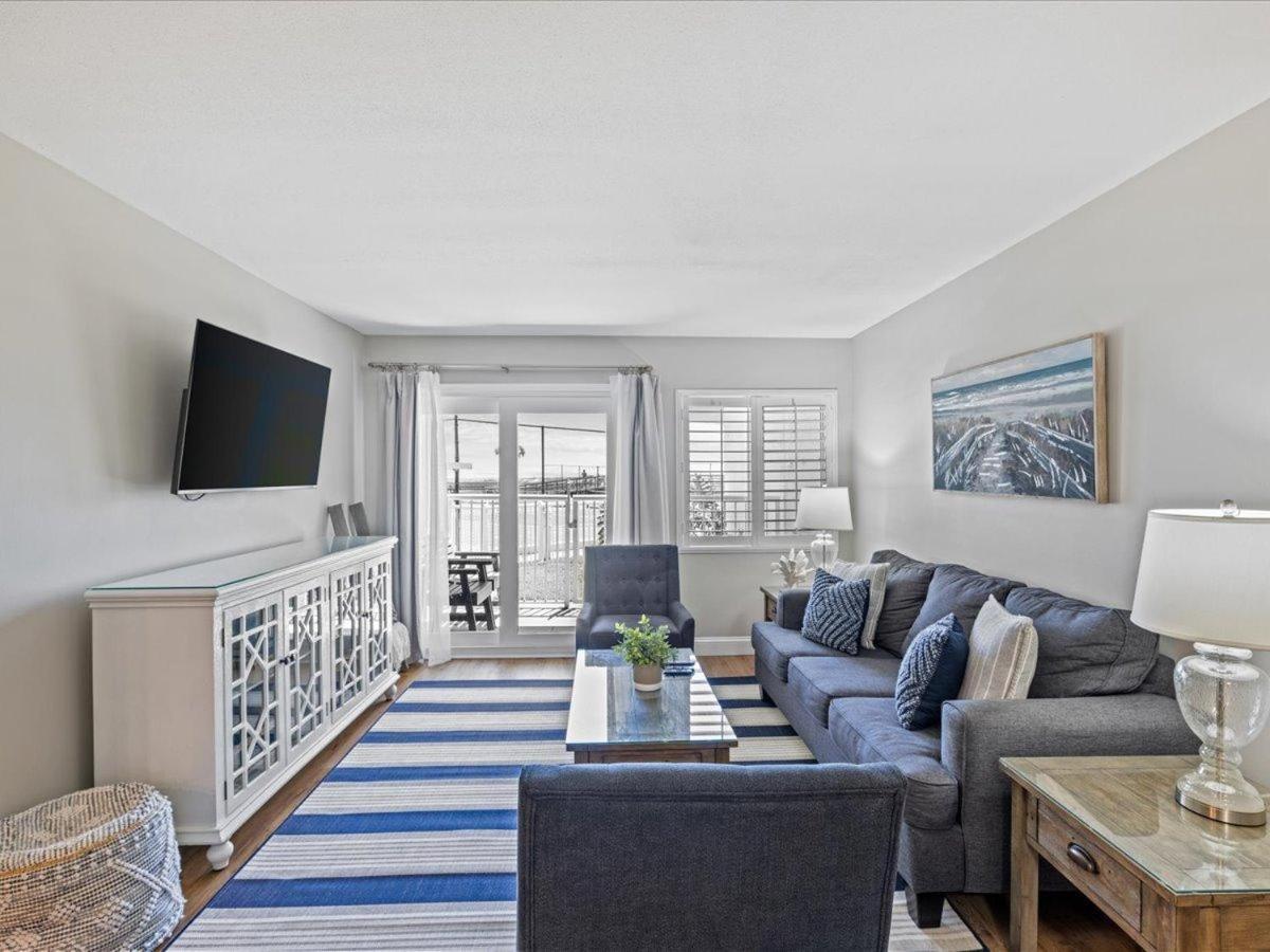 Surf And Racquet Unit 107 Holiday home