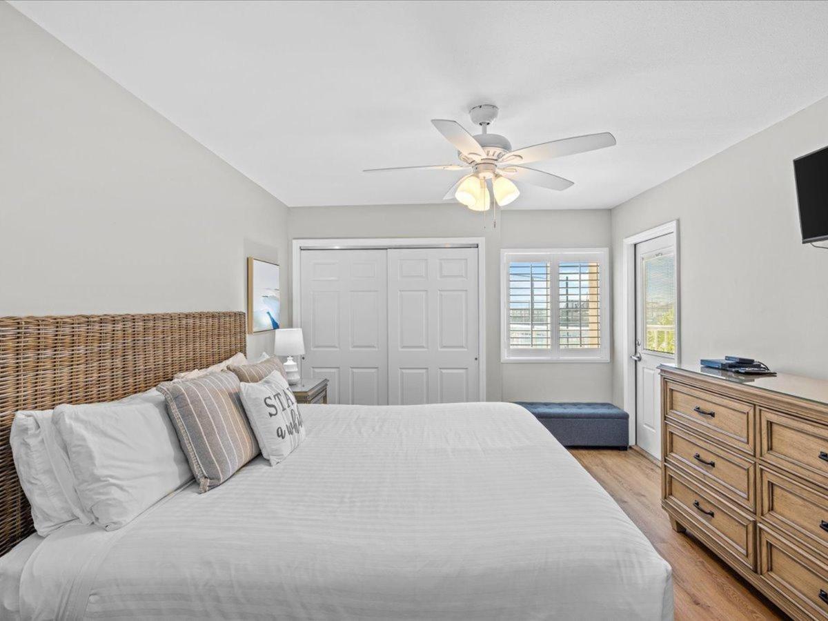 Surf And Racquet Unit 107 Destin
