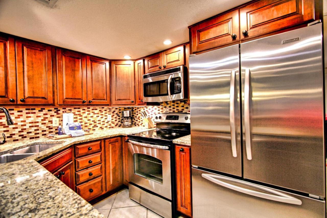 Surf And Racquet Unit 113 Holiday home Destin