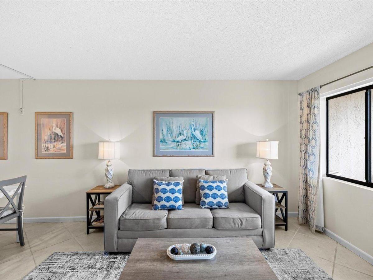 Surf And Racquet Unit 106 Holiday home