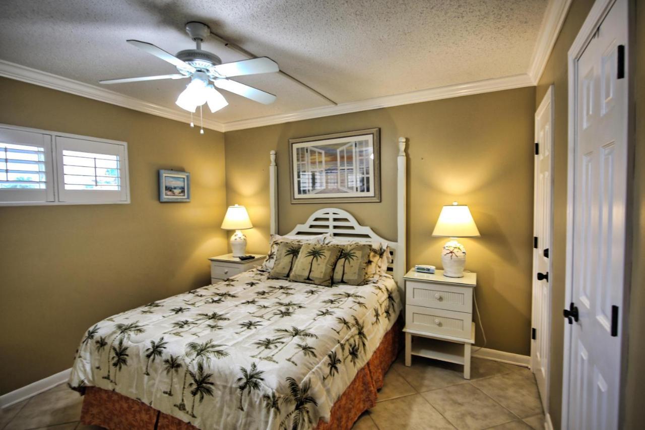 Holiday home Surf And Racquet Unit 113