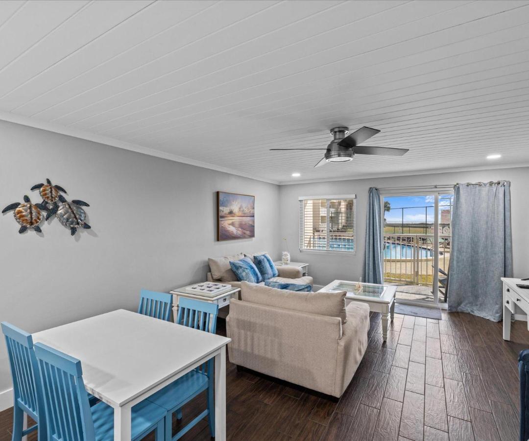 Holiday home Surf And Racquet Unit 109 Destin
