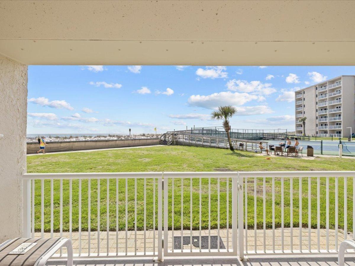 Holiday home Surf And Racquet Unit 120 *