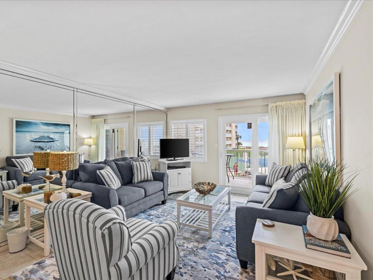 Holiday home Surf And Racquet Unit 208