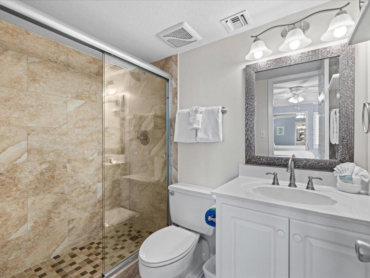 Surf And Racquet Unit 208 Holiday home Destin
