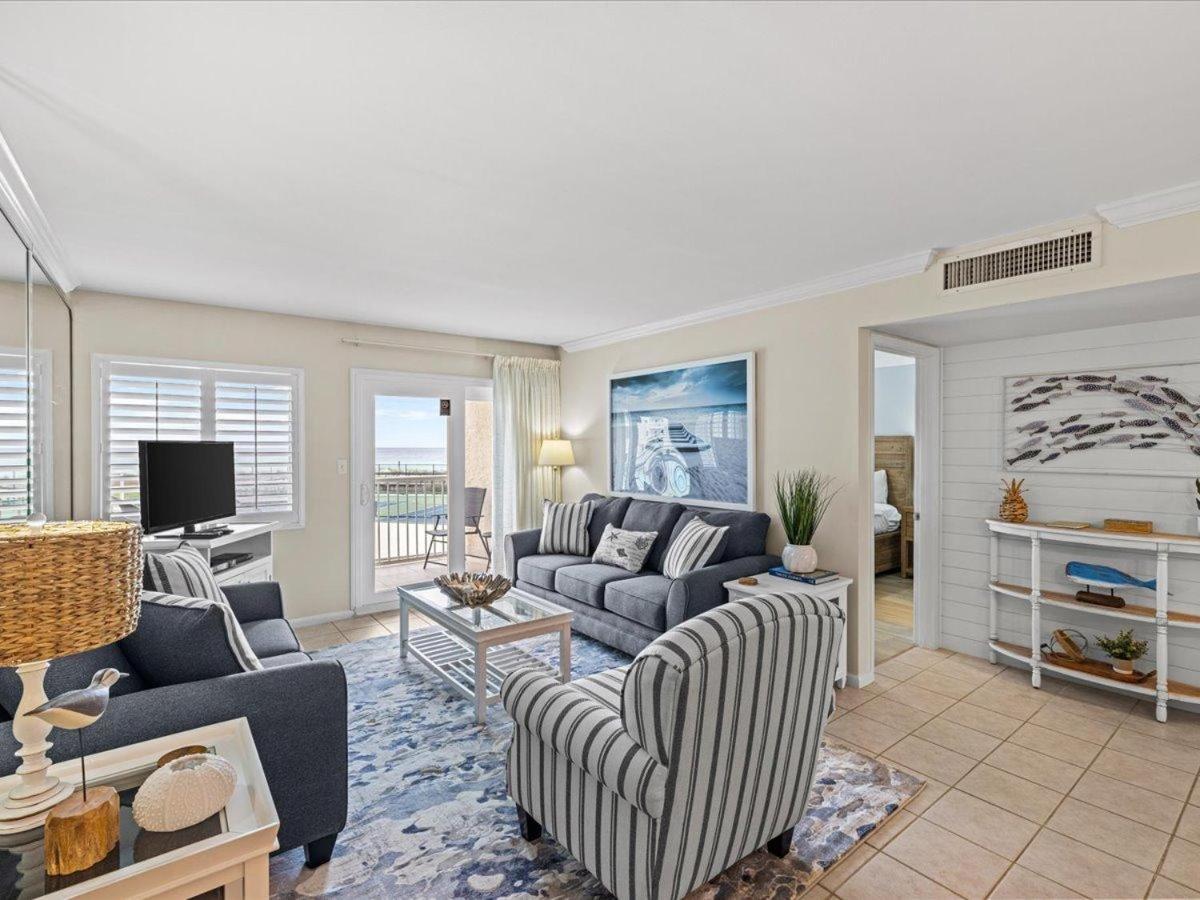 Holiday home Surf And Racquet Unit 208