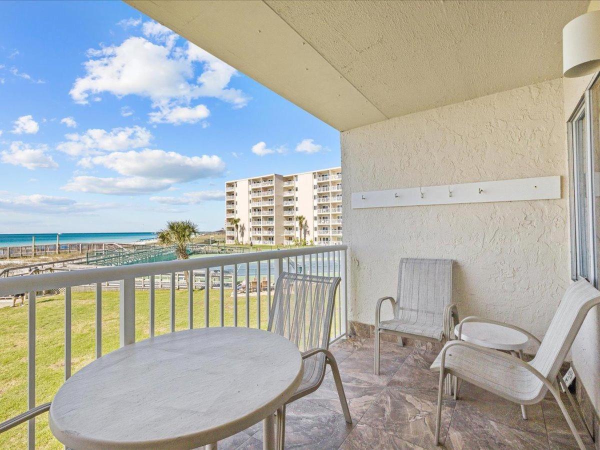 Surf And Racquet Unit 221 Holiday home