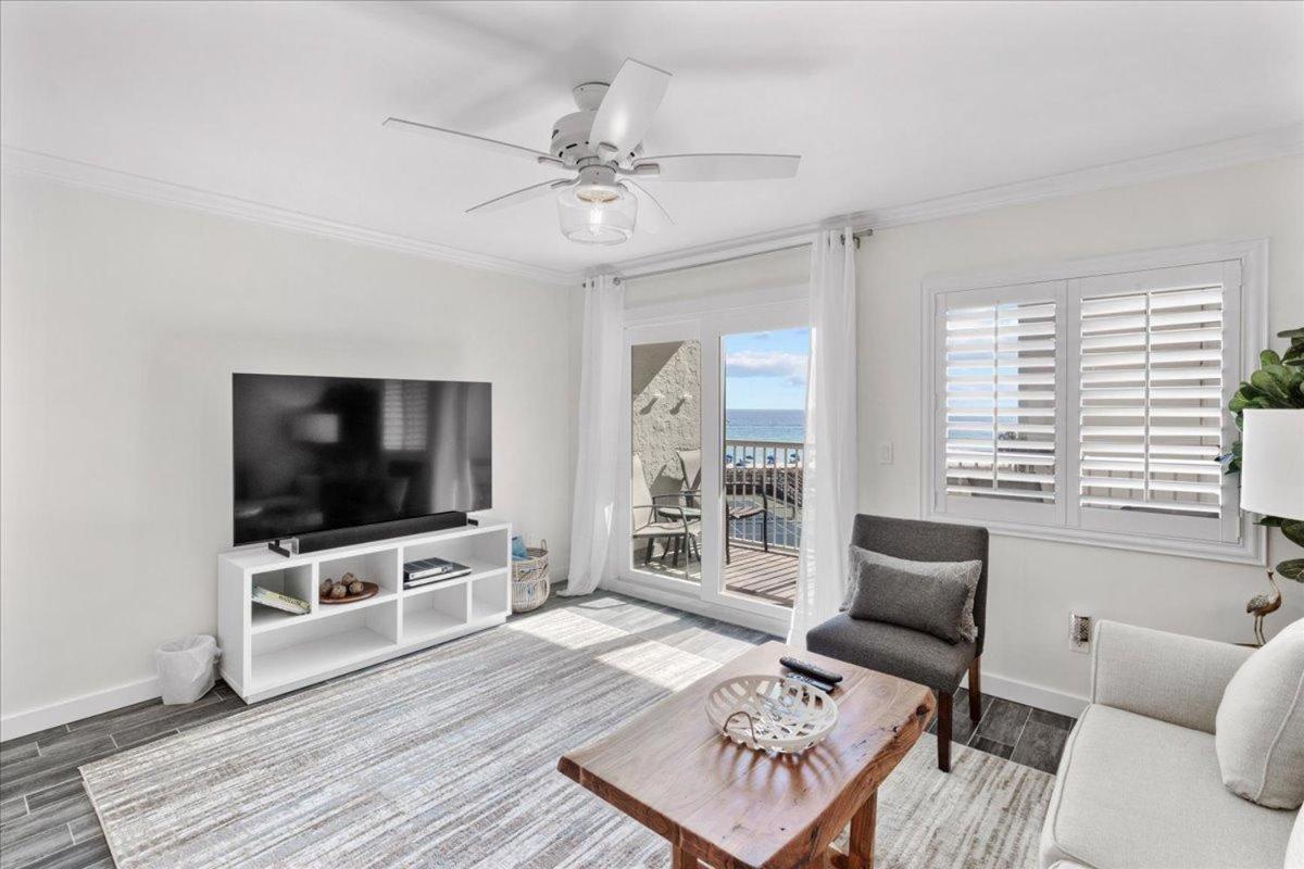 Surf And Racquet Unit 413 Holiday home Destin