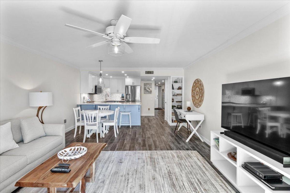 Surf And Racquet Unit 413 Holiday home *