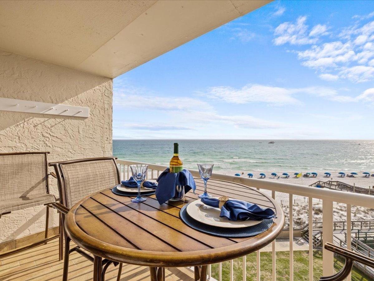 Surf And Racquet Unit 522 Destin
