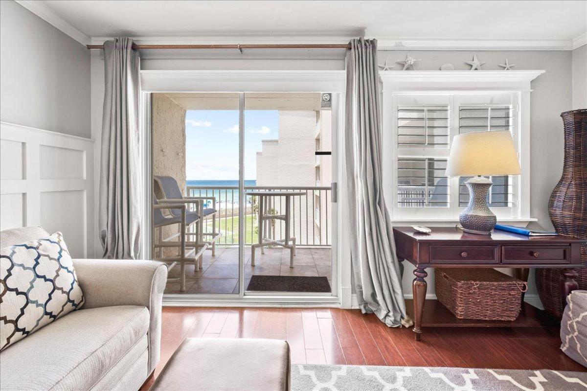 Surf And Racquet Unit 513 Holiday home Destin