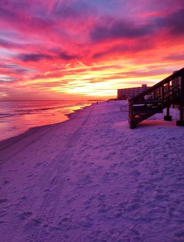 Surf And Racquet Unit 713 Holiday home Destin