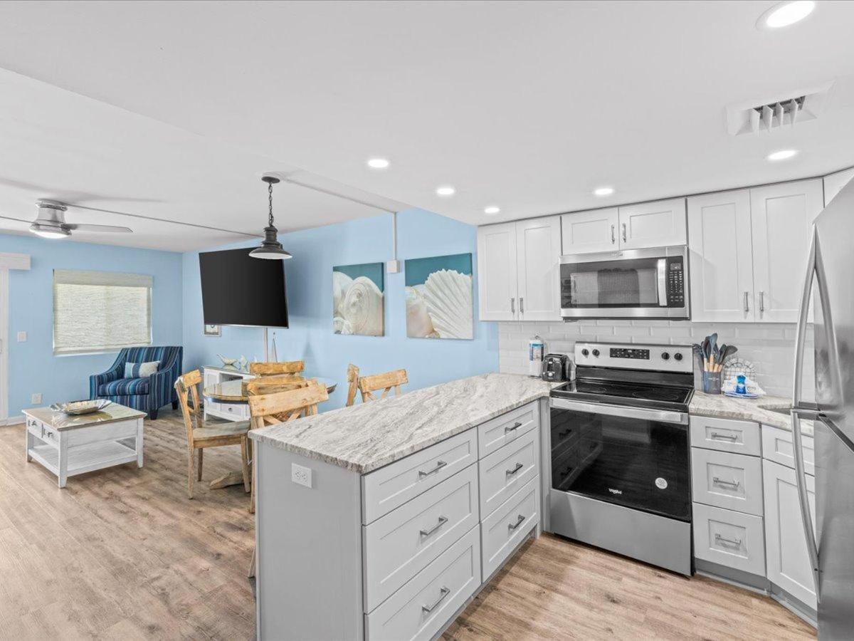 Holiday home Surf And Racquet Unit 117 *