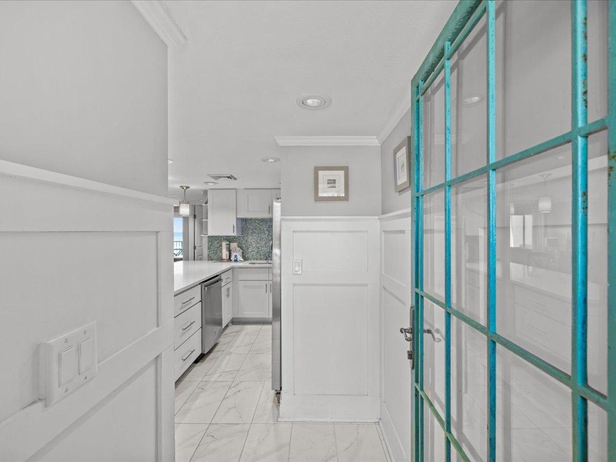 Surf And Racquet Unit 302 * Destin