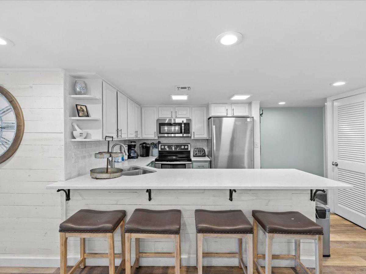 Surf And Racquet Unit 618 Holiday home Destin
