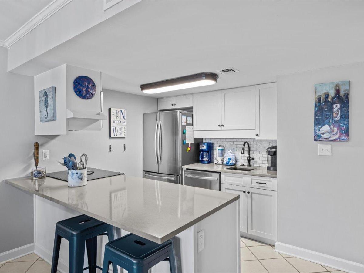 Surf And Racquet Unit 713 Holiday home Destin