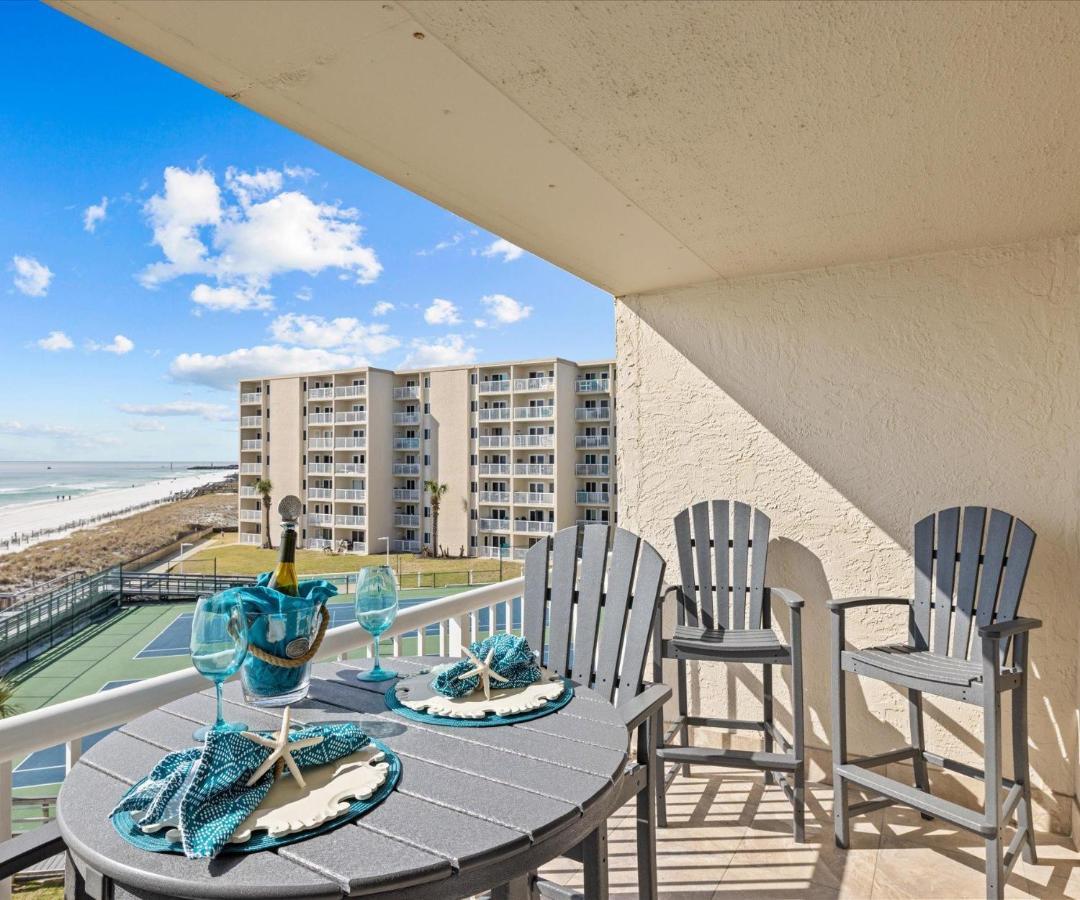 Surf And Racquet Unit 422 Holiday home *
