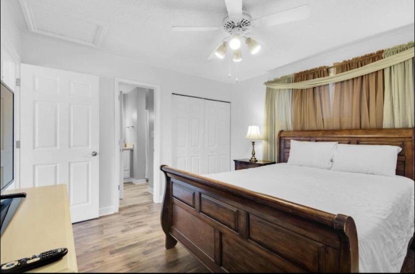 Apartment Cozy In The Middle Of *