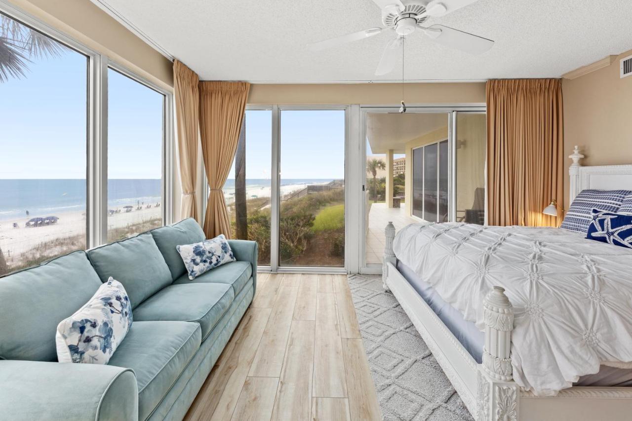 Elegant 4bd 4ba With Stunning Ocean Views And Direct & Pool Access Holiday home *