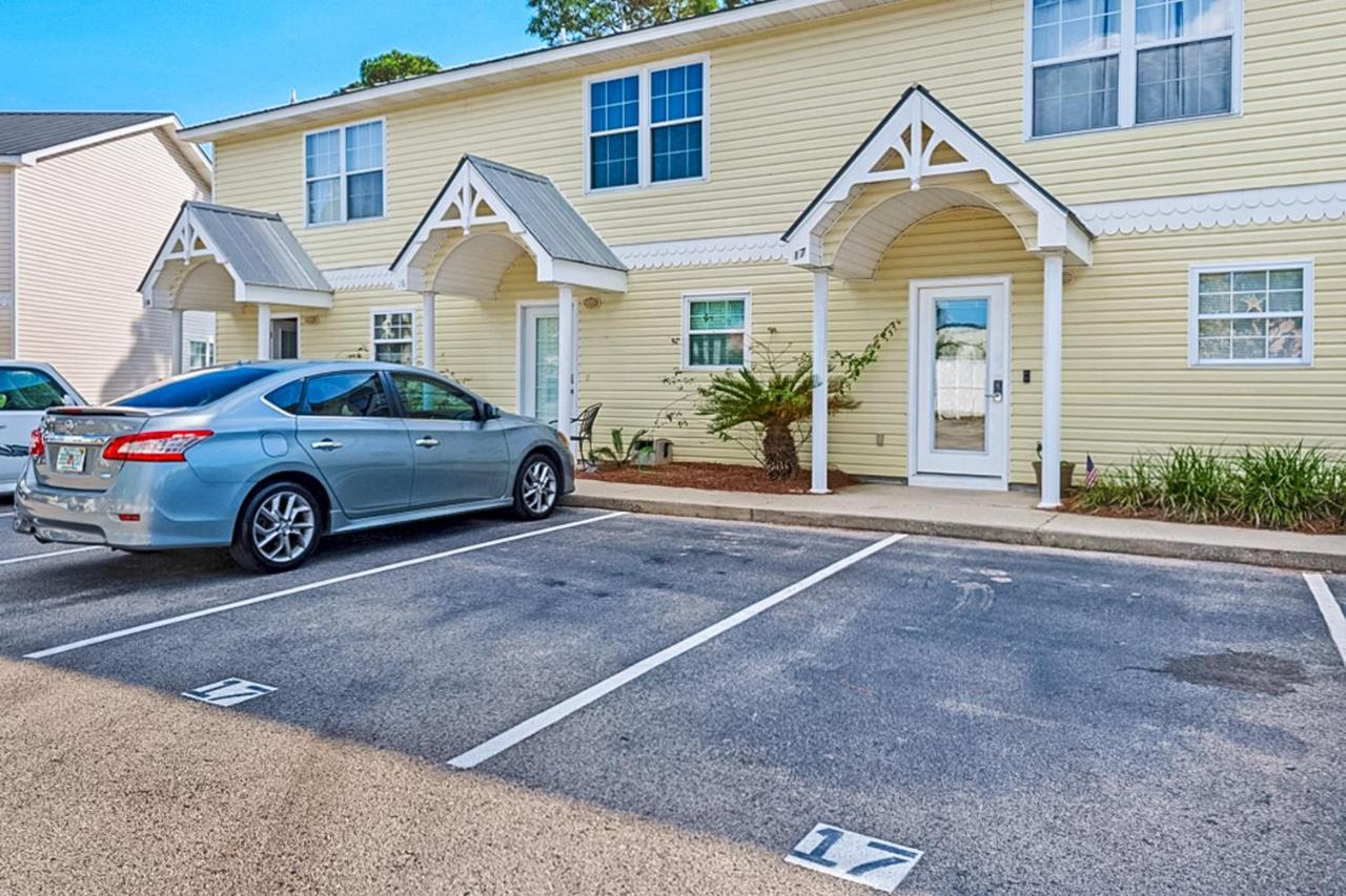 Summer Townhomes 17 Destin