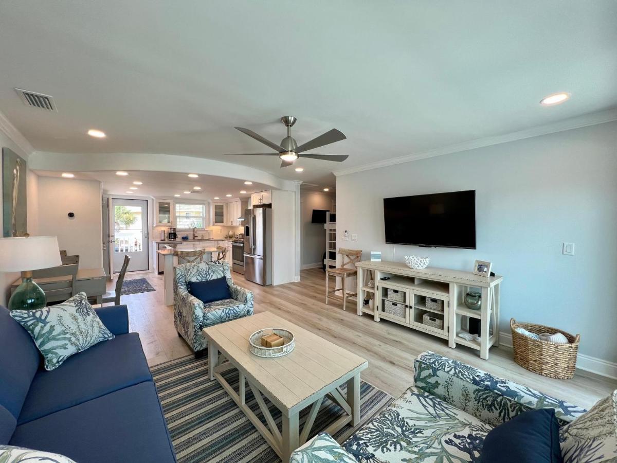 Sandpiper Cove Unit 2049 Destin