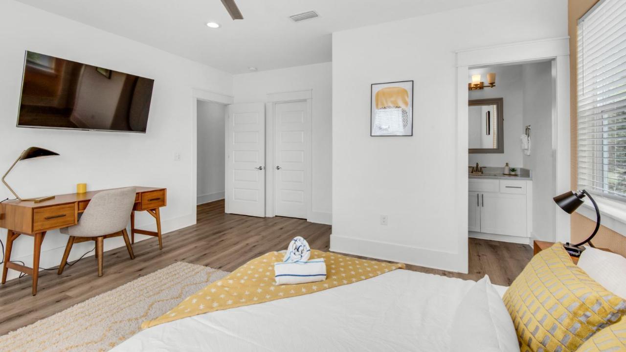 Holiday home Sea La Vie In Miramar
