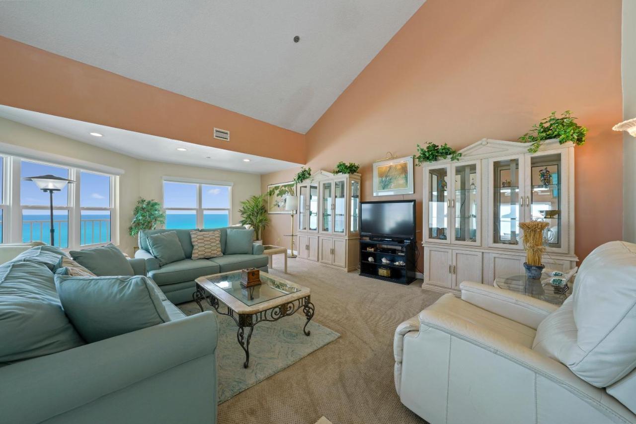 Cabana Club 401 Holiday home