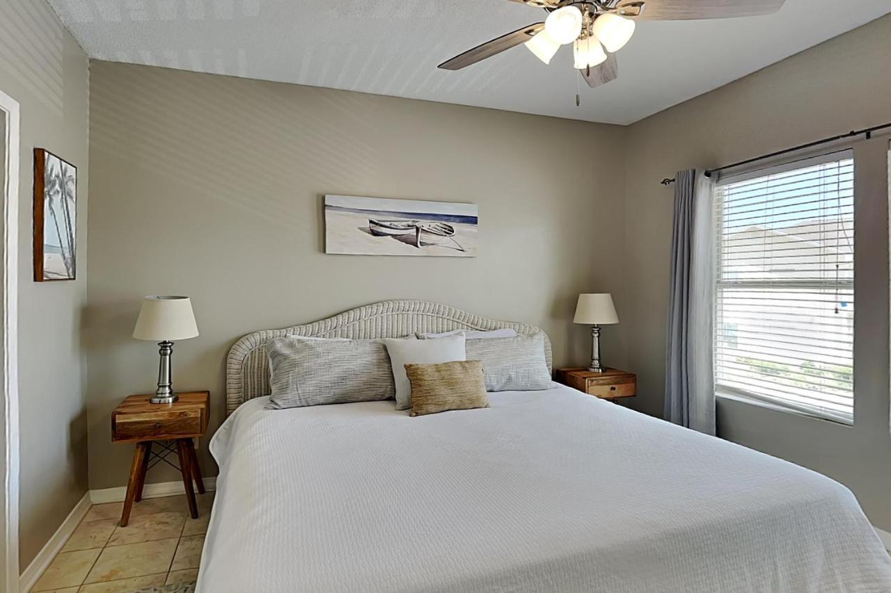 Sandpiper Cove 9224 * Destin