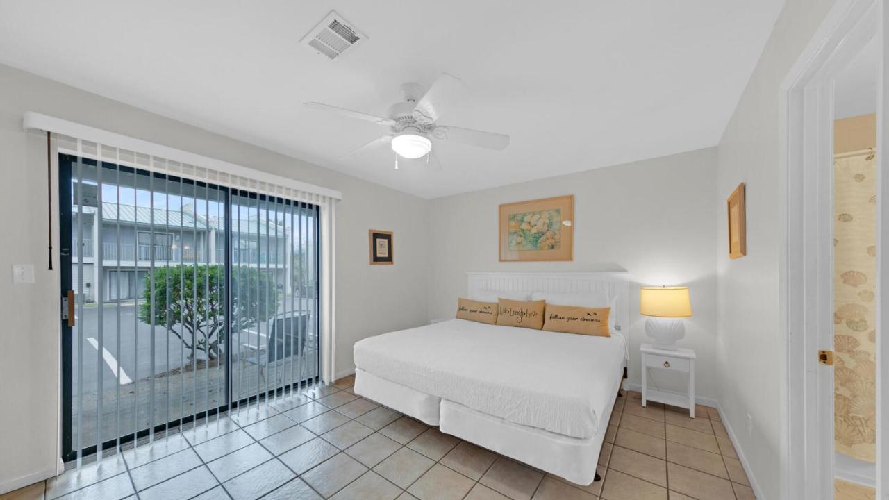 Holiday home Gulf Winds East 7 - Amazing View Of The Gulf Short Walk To The 2bed And 3bath Destin