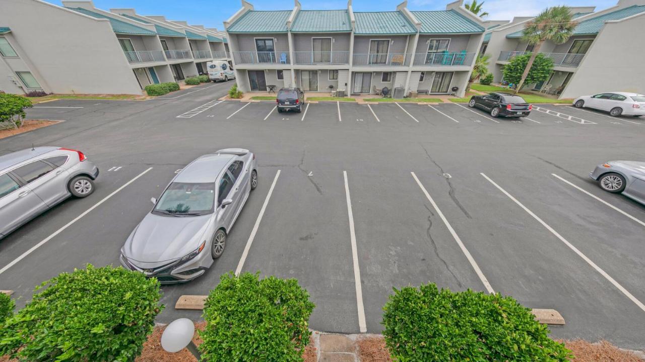 Gulf Winds East 7 - Amazing View Of The Gulf Short Walk To The 2bed And 3bath Destin