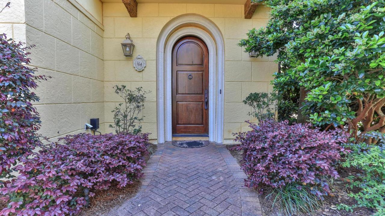 Holiday home Tuscany - Easy Beach Access Large Community Pool And Hot Tub Small Dogs Welcome With Pet Fee Destin