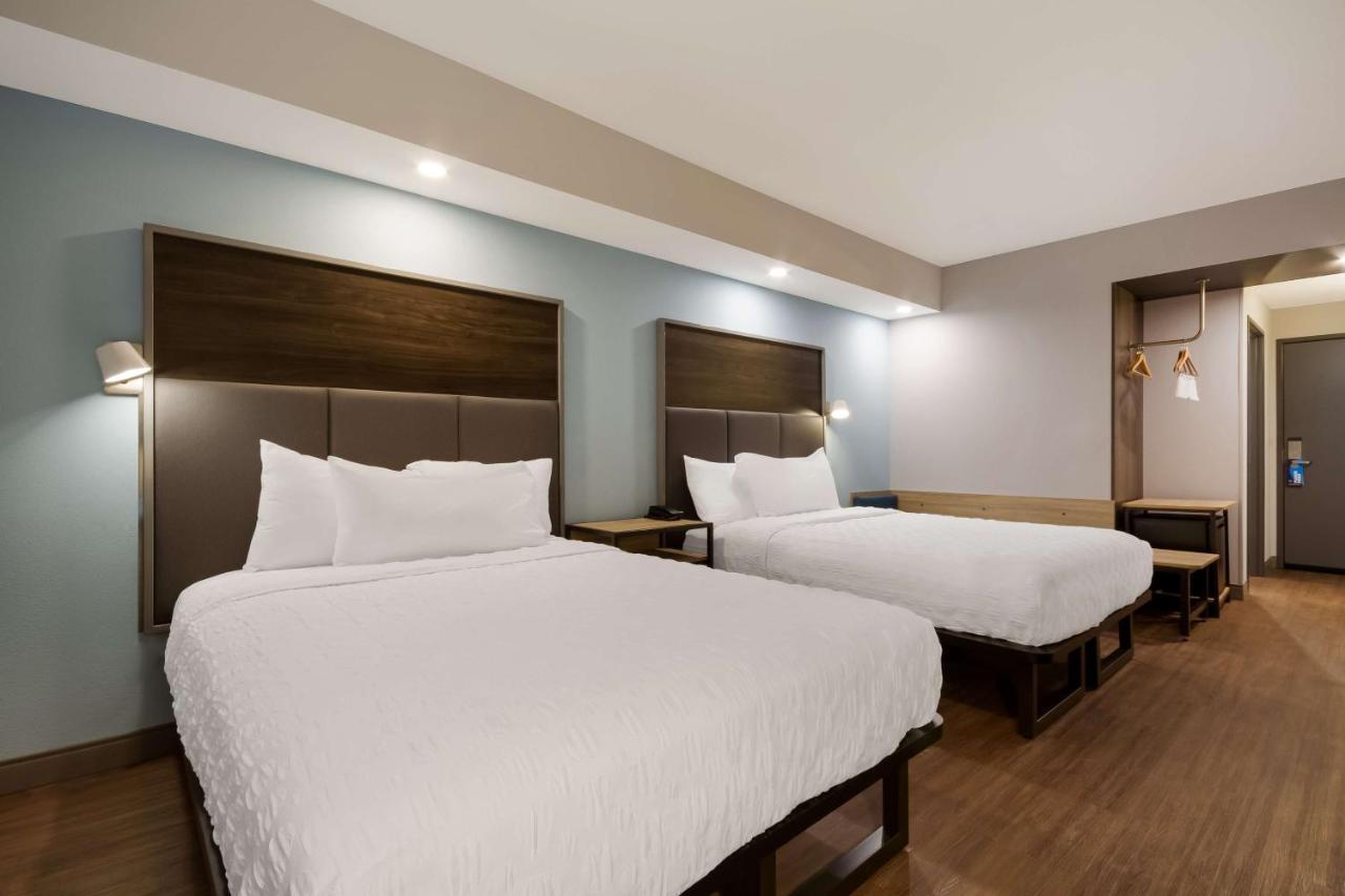 Hotel Tru By Hilton 3*