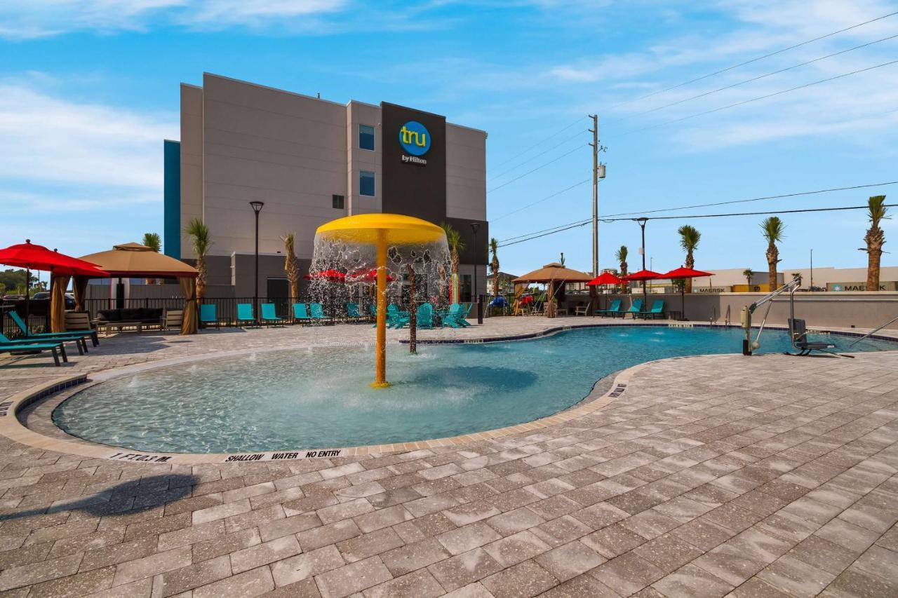 Tru By Hilton 3*