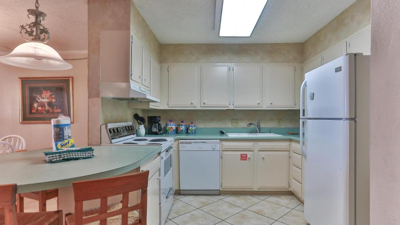 Holiday home Dolphin Point 404b - 2br On With Views Of Harbor