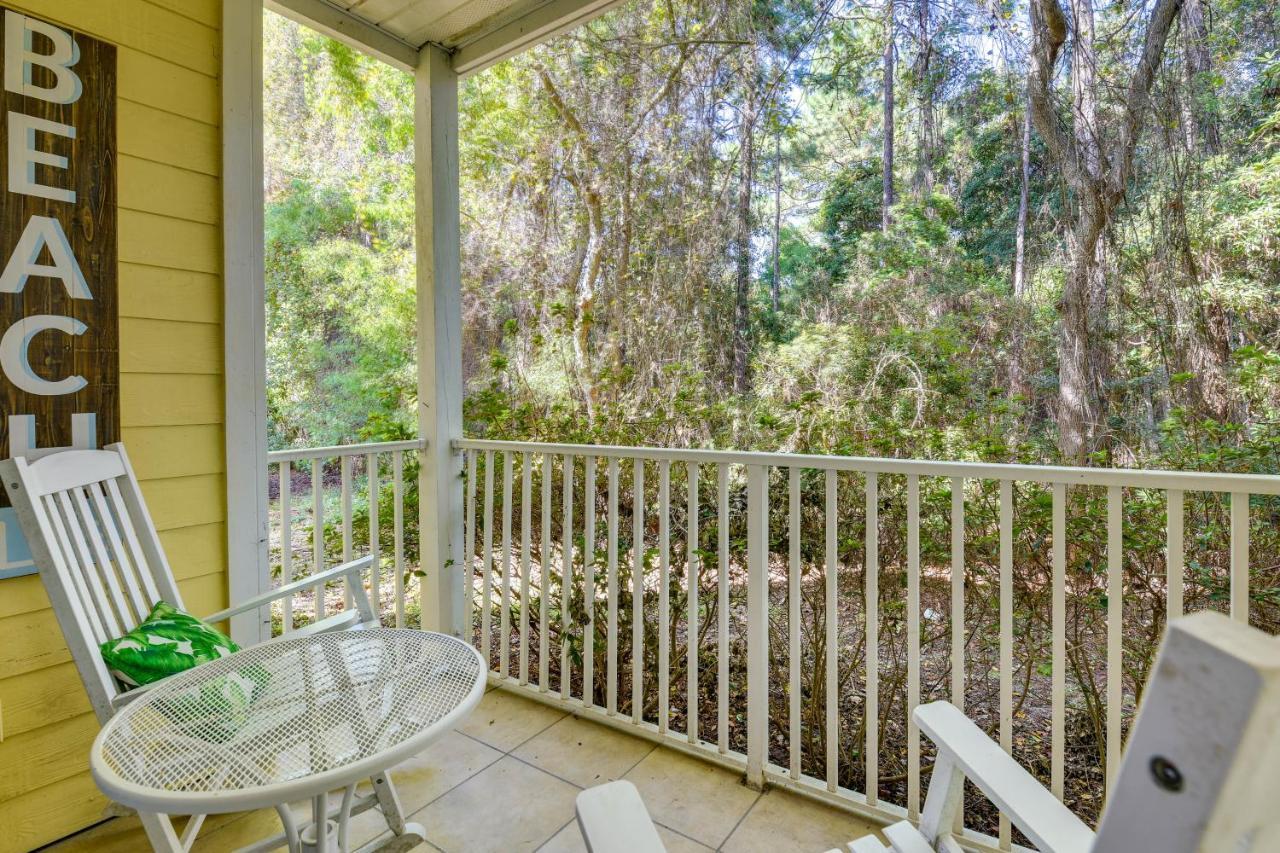Prime Miramar Getaway With Pool Access! Apartment Destin