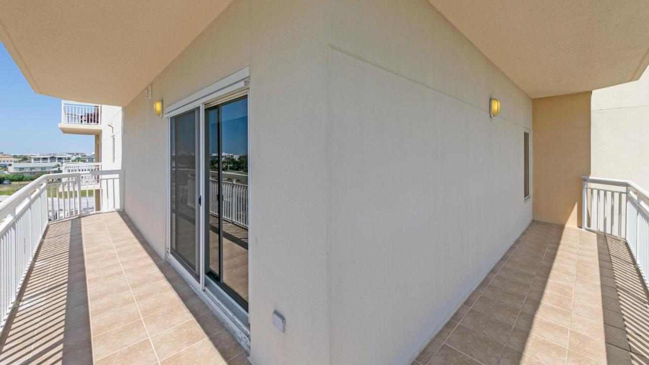 Harbor Landing 201b - Lovely 3br On Isle With Harbor Views *