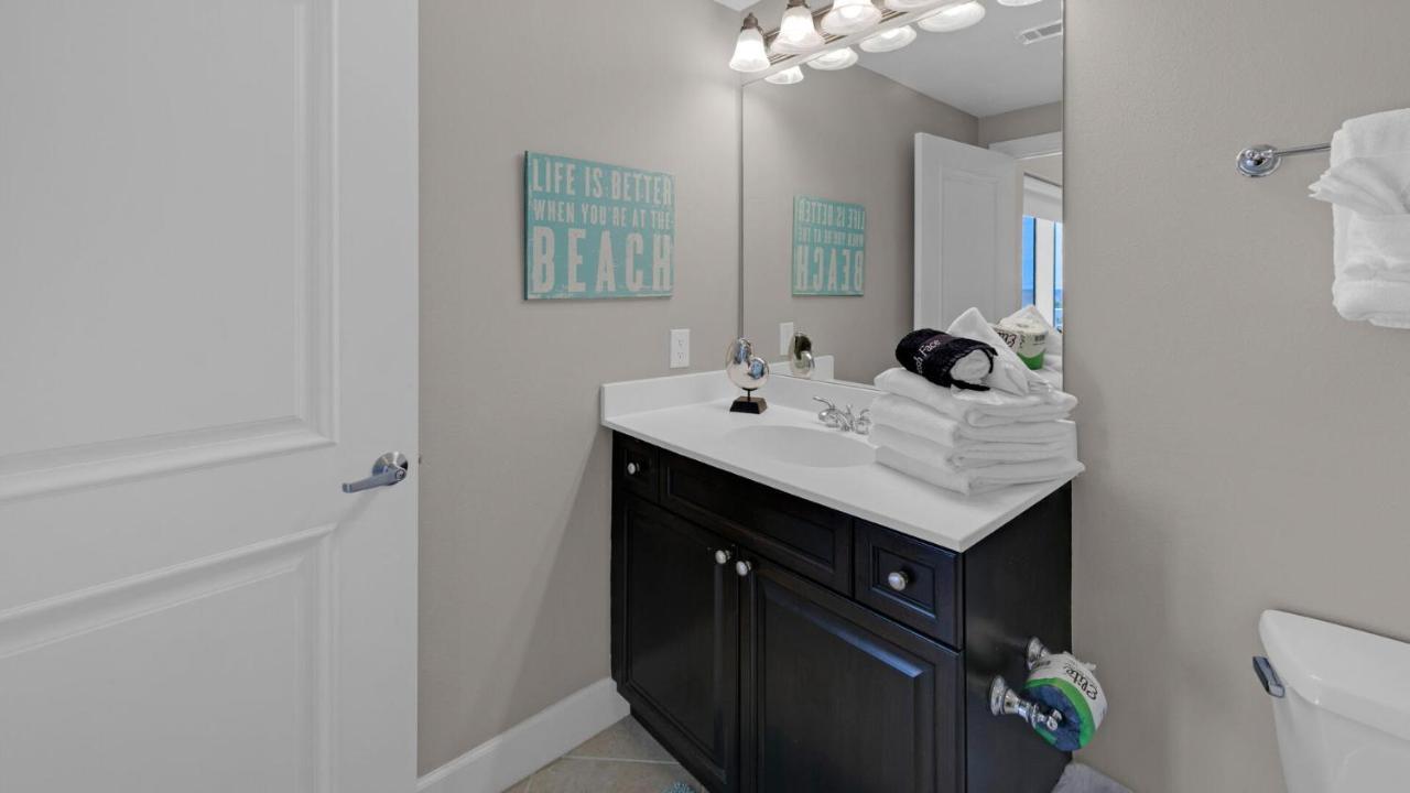 Holiday home Harbor Landing 201b - Lovely 3br On Isle With Harbor Views *