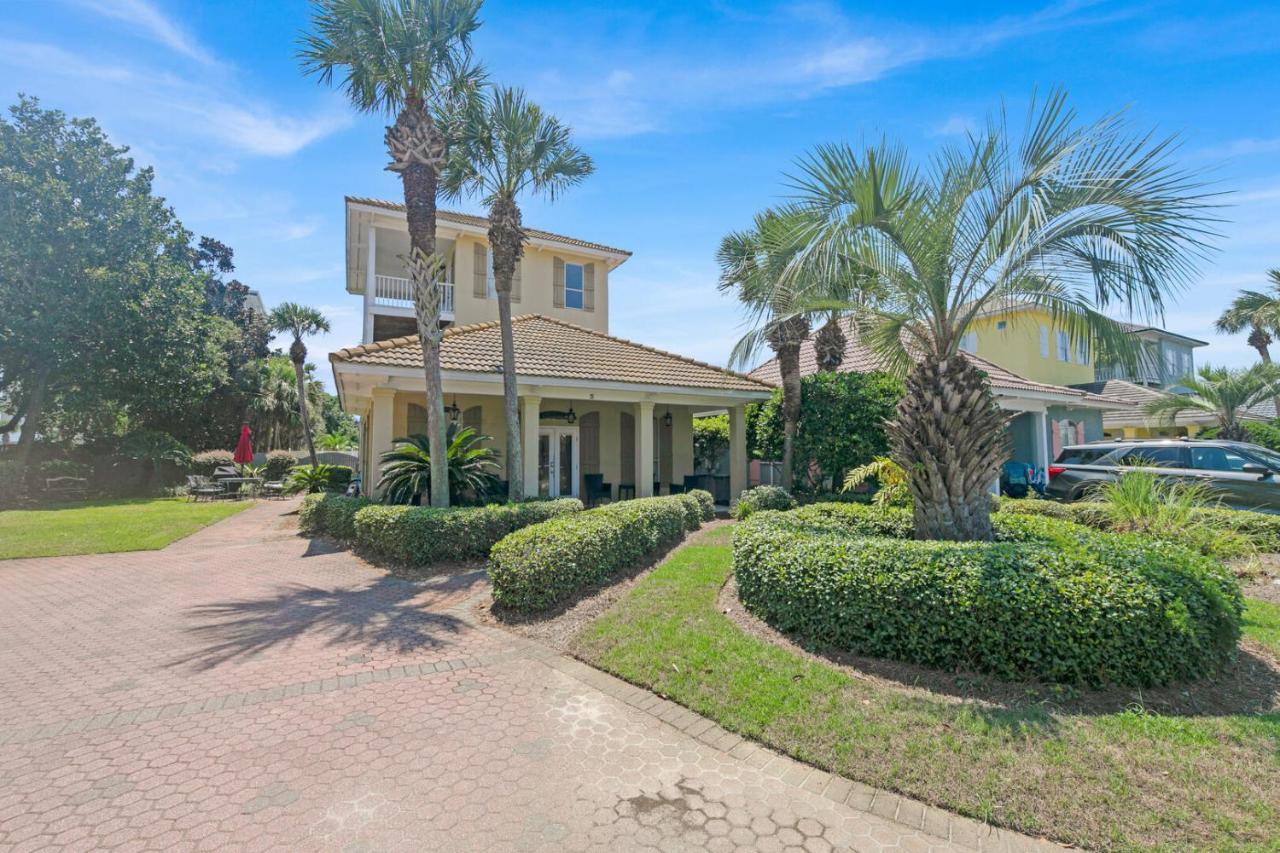 Palmetto Palms - 4br In Emerald Shores Holiday home