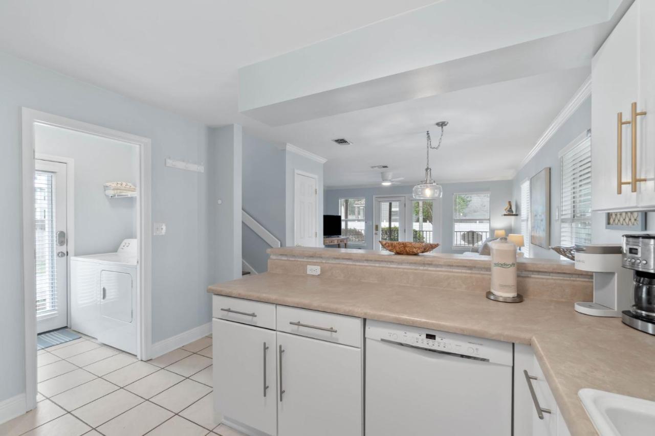 Serenity Coastal Comfort Redefined Holiday home Destin