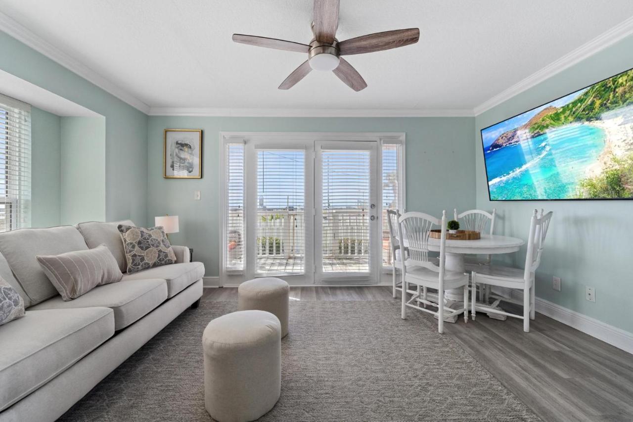 Summer Breeze 101 * Destin