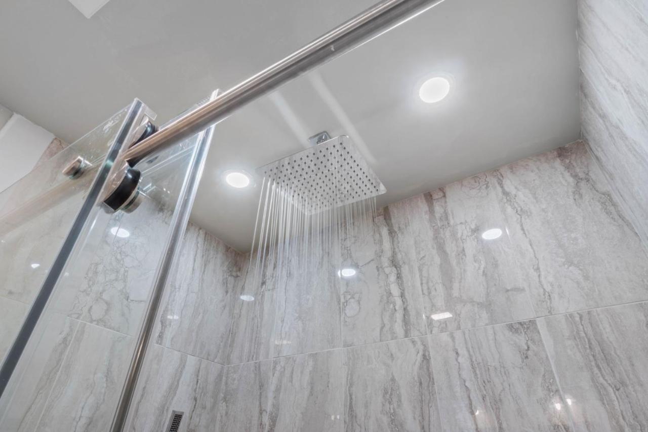 Helena's Place, Fully Renovated Exclusive End Unit Townhouse