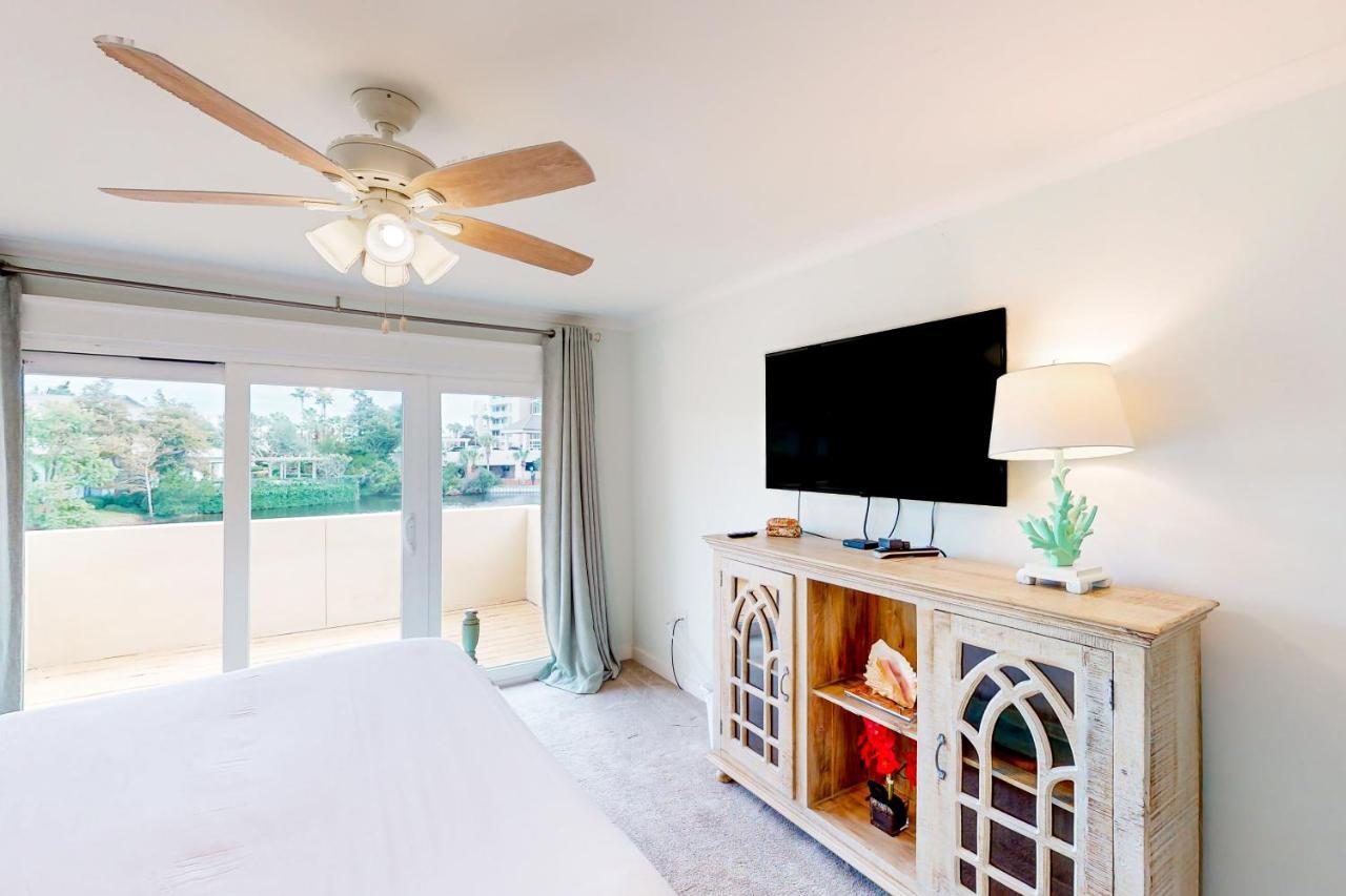Holiday home Beachwalk 5206
