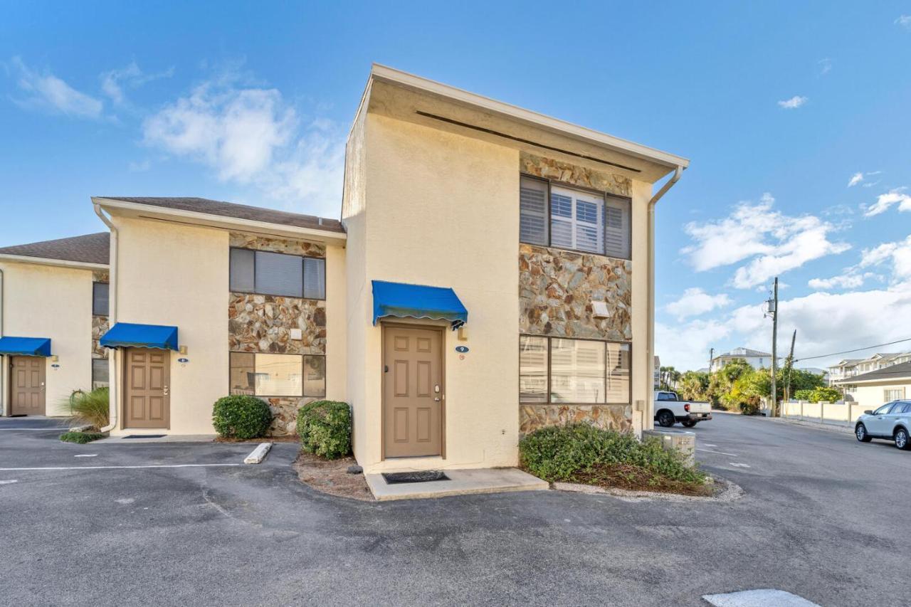 Service! Pet Friendly! Blue Surf 9! Holiday home Destin