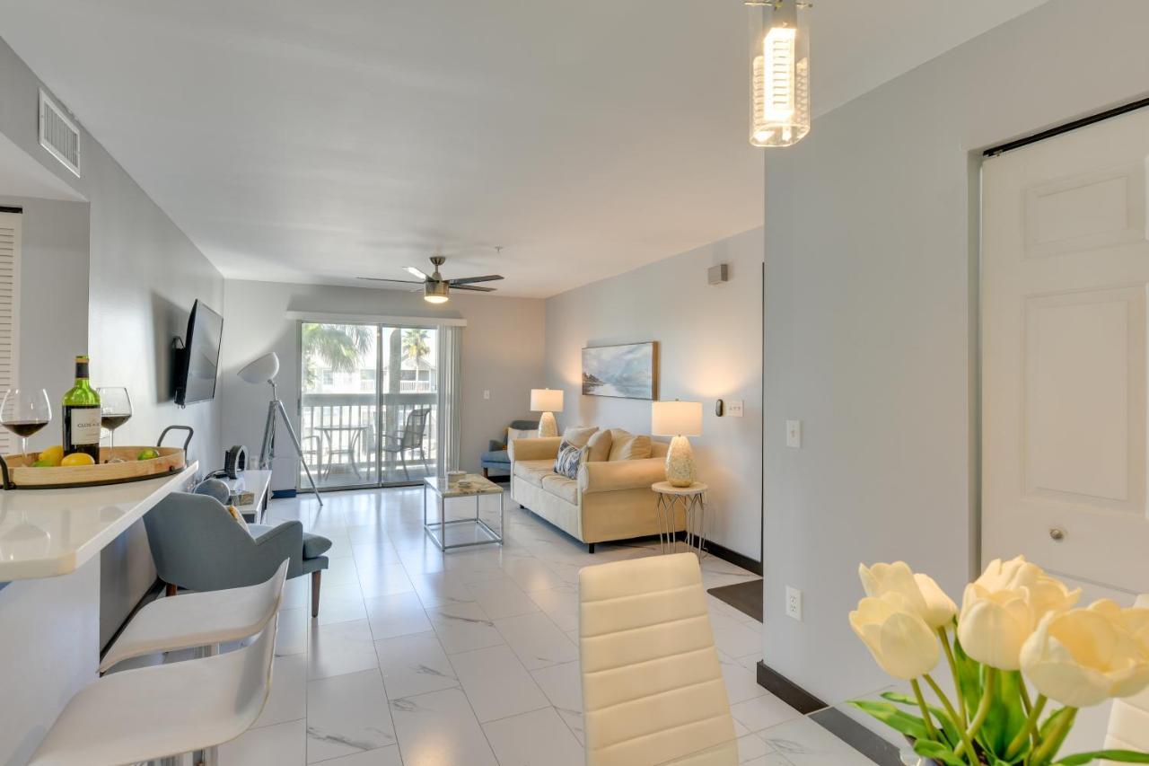 Modern Walk To Golf Course And Beach! Apartment *