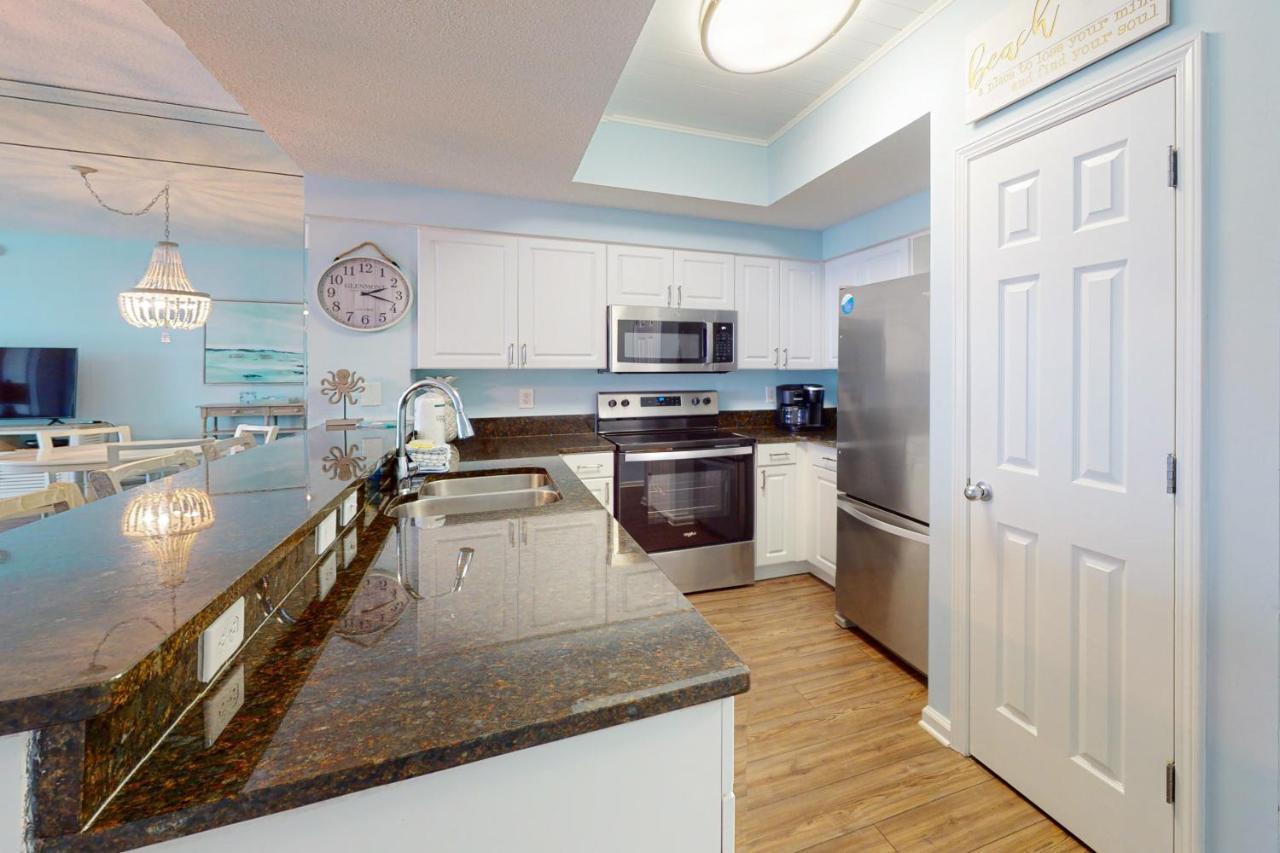 Majestic Sun A1103 Destin