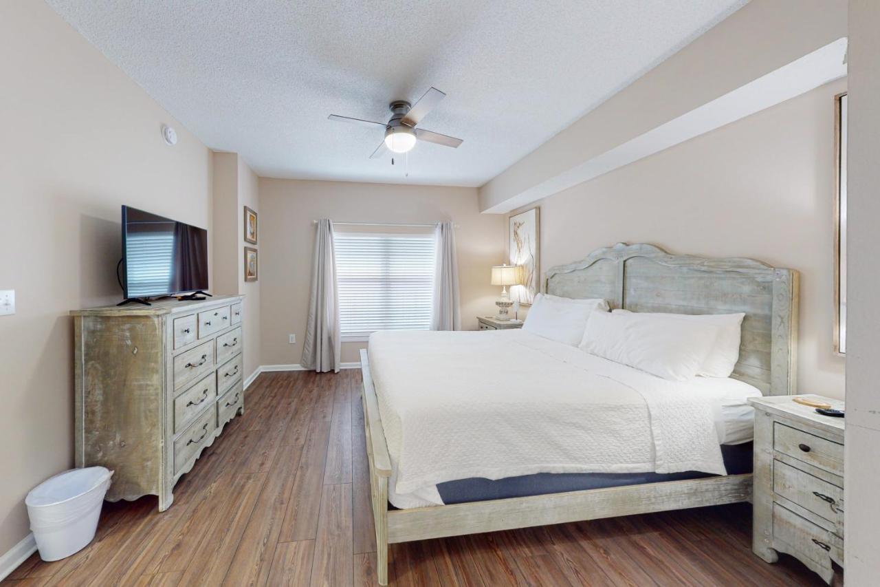 Majestic Sun A1103 Destin
